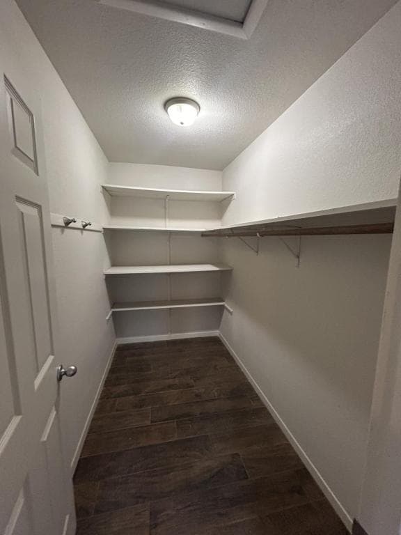 Building Photo - 3105 Vista Ln