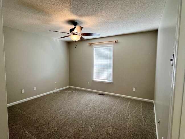 Building Photo - 301 Stargate Rd