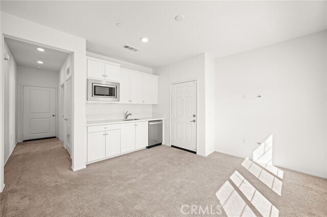 Building Photo - 35286 Sorenstam Dr