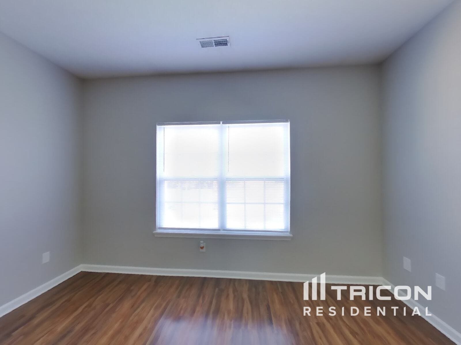 Building Photo - 1345 Colony Park Cir
