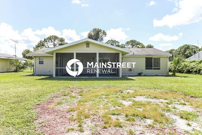 Building Photo - 3 Bedroom Pet-Friendly Home in North Port, FL with Main Street Renewal