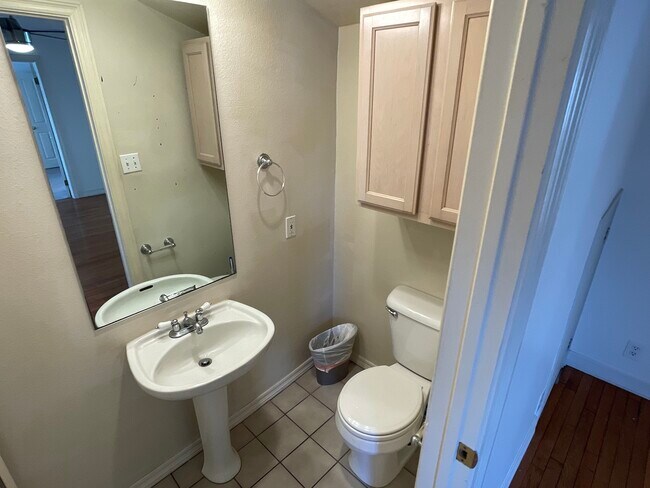 Building Photo - 430 Olive Street
