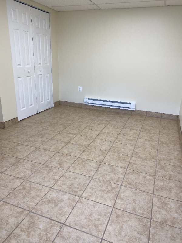 Building Photo - 420 North St