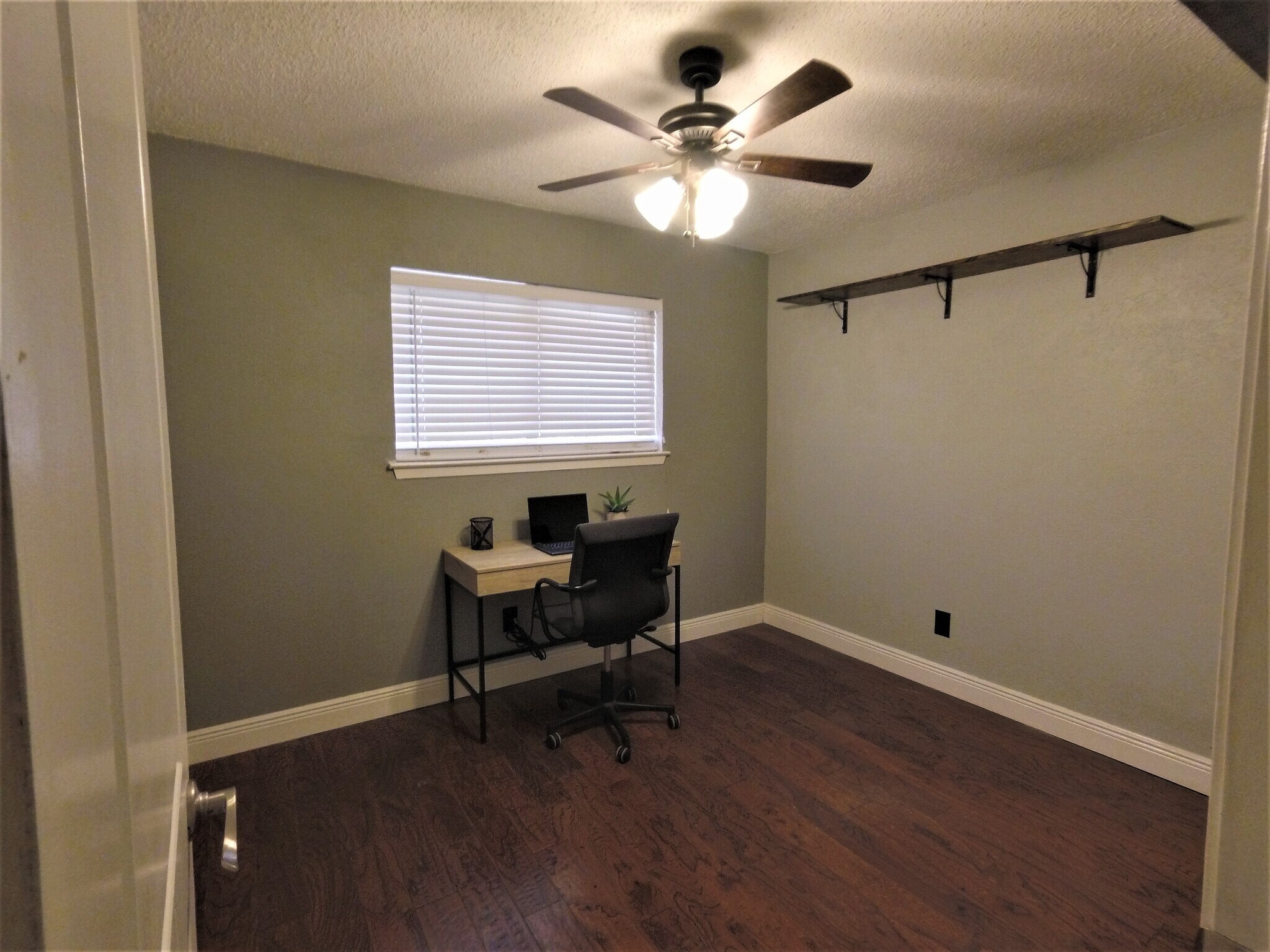 Bedroom 2 - 10623 Golden Quail Dr