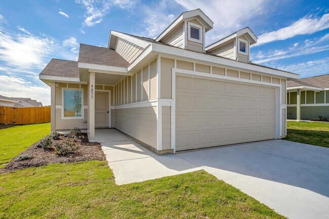 Primary Photo - Amazing Northpointe Cottage- 3 Bed, 2 Bath- Eagle Mountain Saginaw ISD- 76179