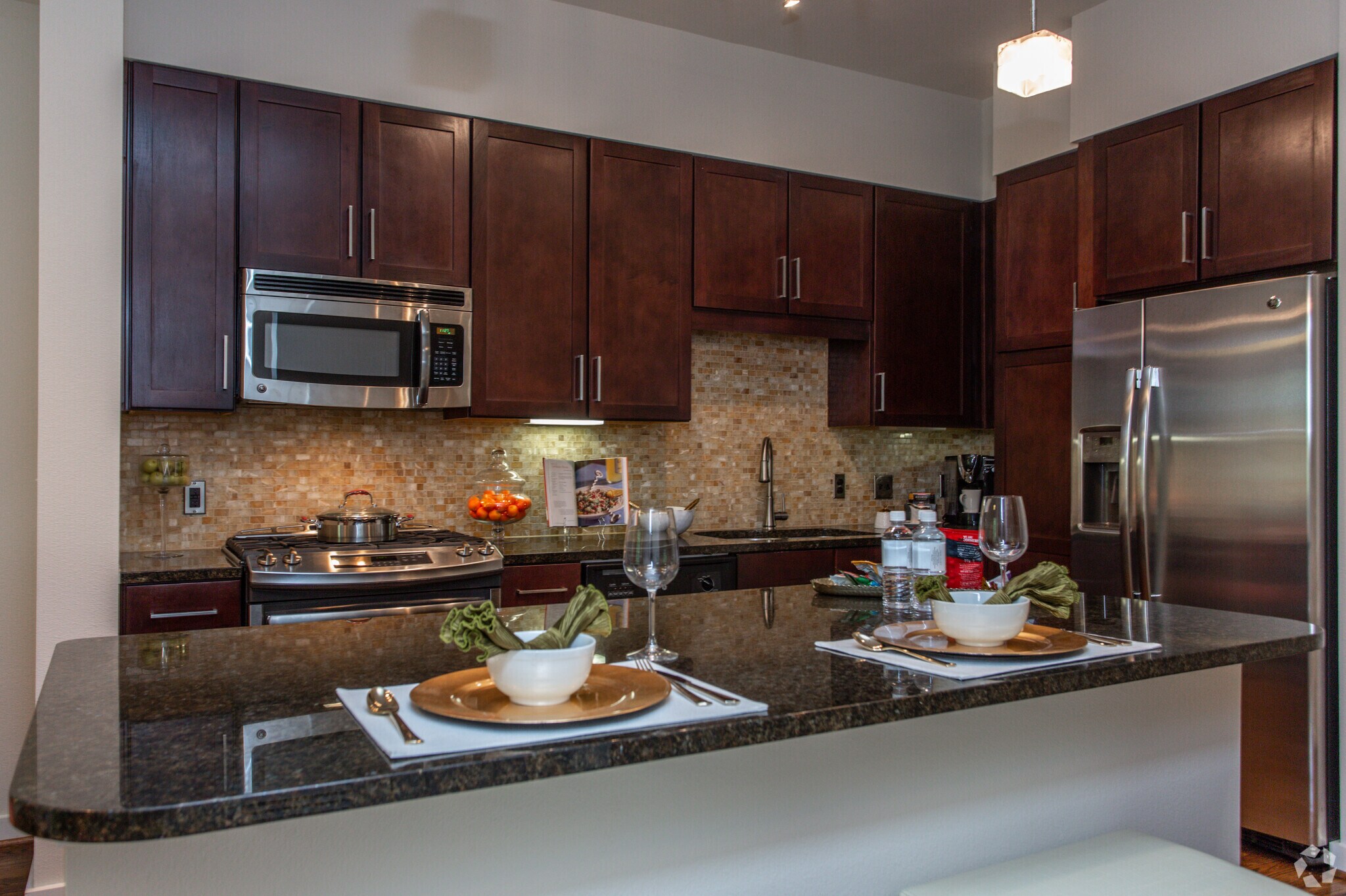 1900 Yorktown 1900 Yorktown Houston TX 77056 Apartment Finder