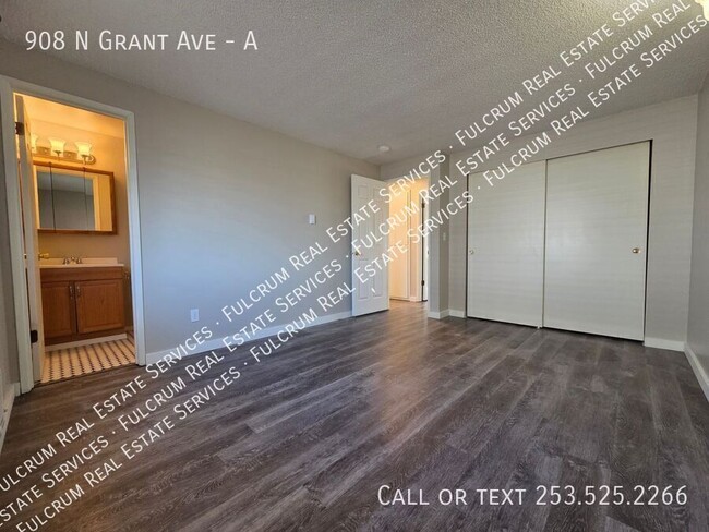 Building Photo - 908 N Grant Ave