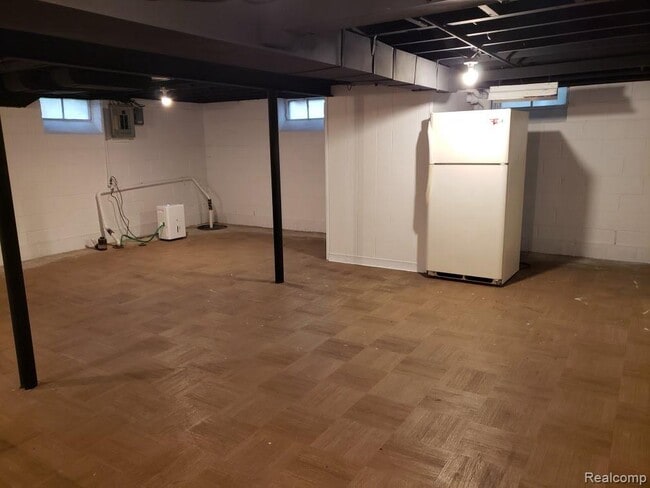 Building Photo - 4418 S Verona Cir