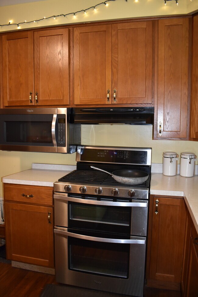 Building Photo - 724 Cty A12