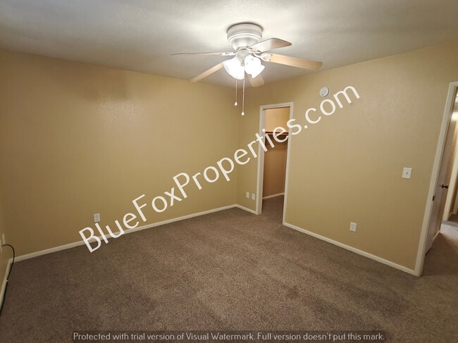 Building Photo - 4227 E Presidio Rd