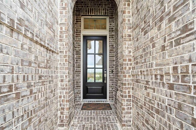 Building Photo - 7310 Camden Crestwood Way