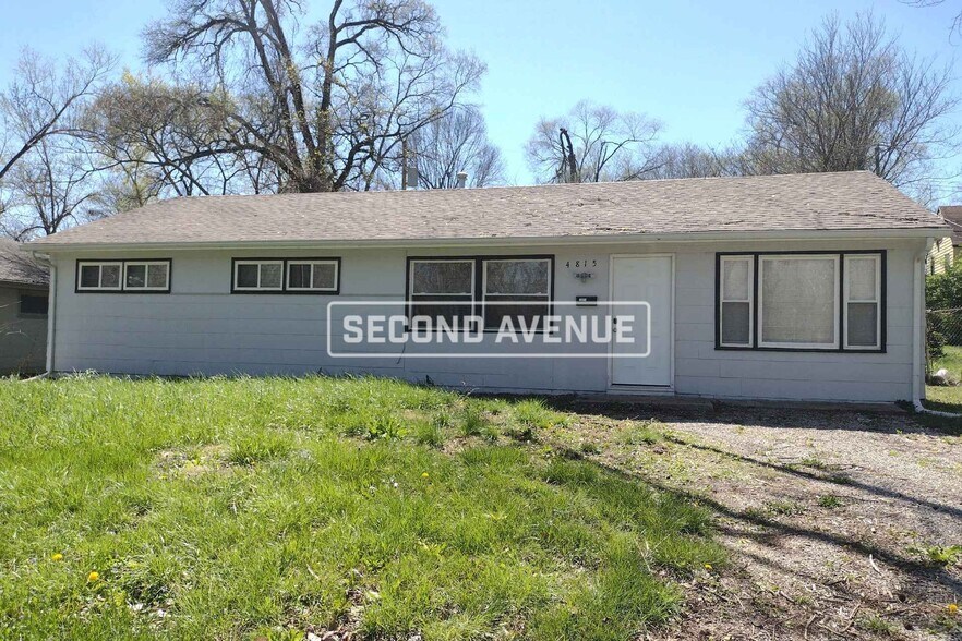 Primary Photo - 4815 E 43rd St