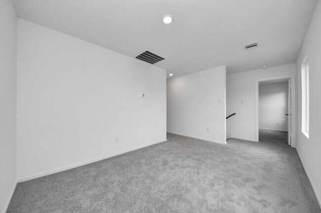 Building Photo - 13507 Sonali Springs Dr