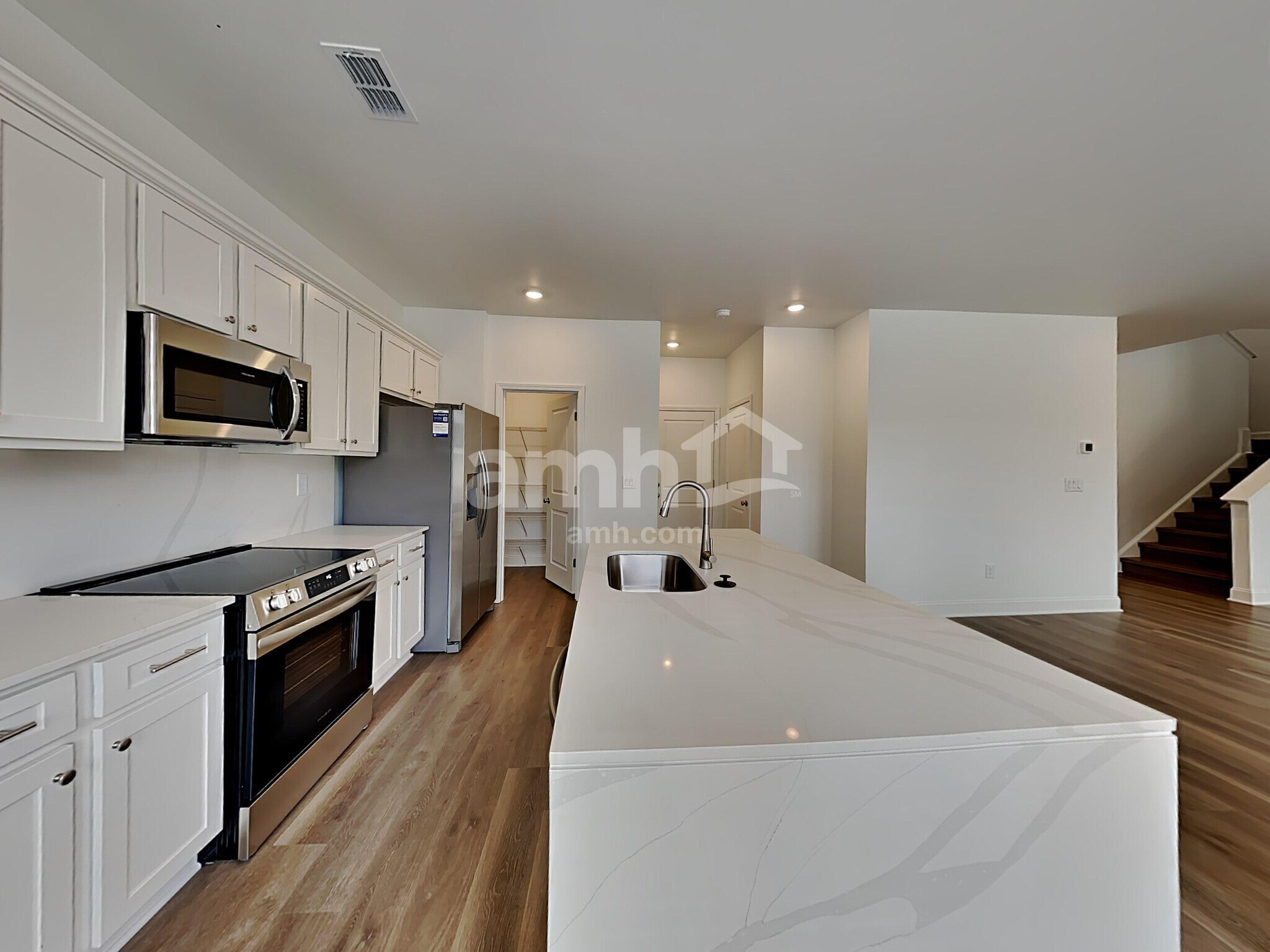 Building Photo - 1509 Aquamarine Dr