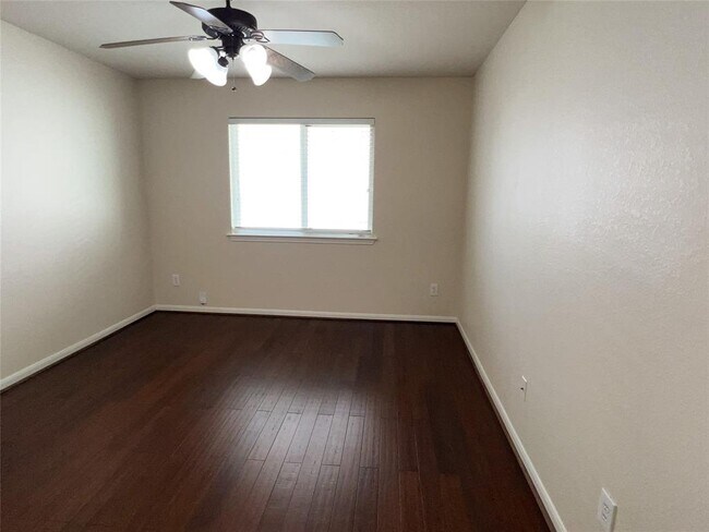 Building Photo - 5214 Sunlight Hill Ct