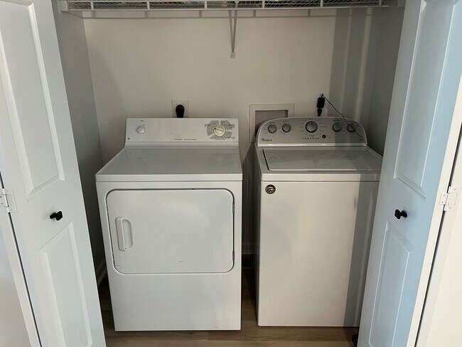 Building Photo - 1620 Goley Hewett Rd