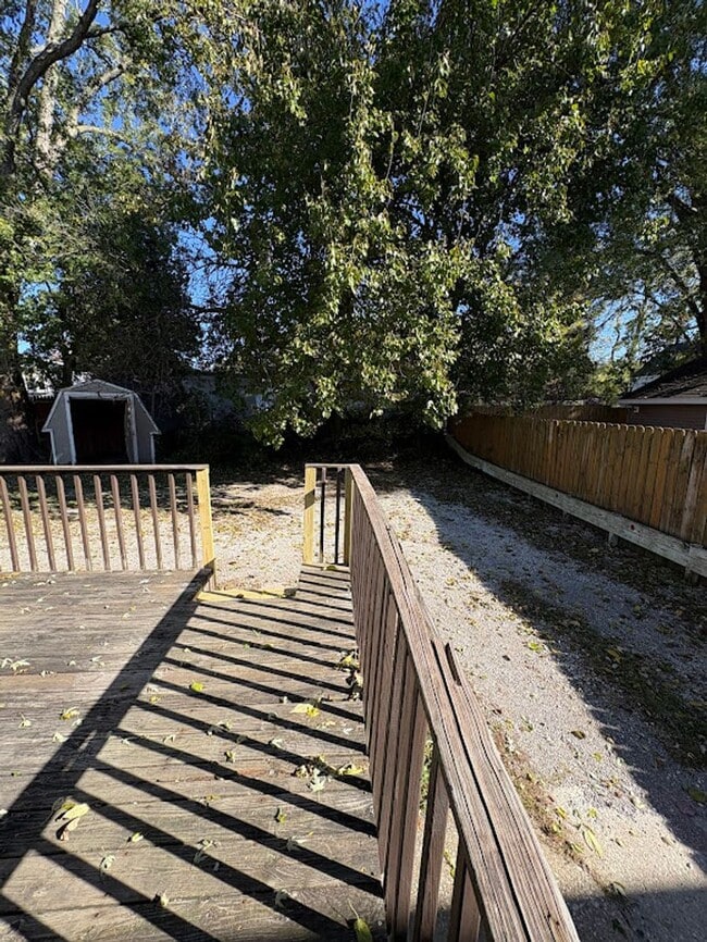 Building Photo - Four bedroom 2 full bath home for rent