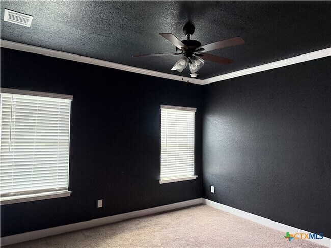 Building Photo - 1602 Flatland Trl