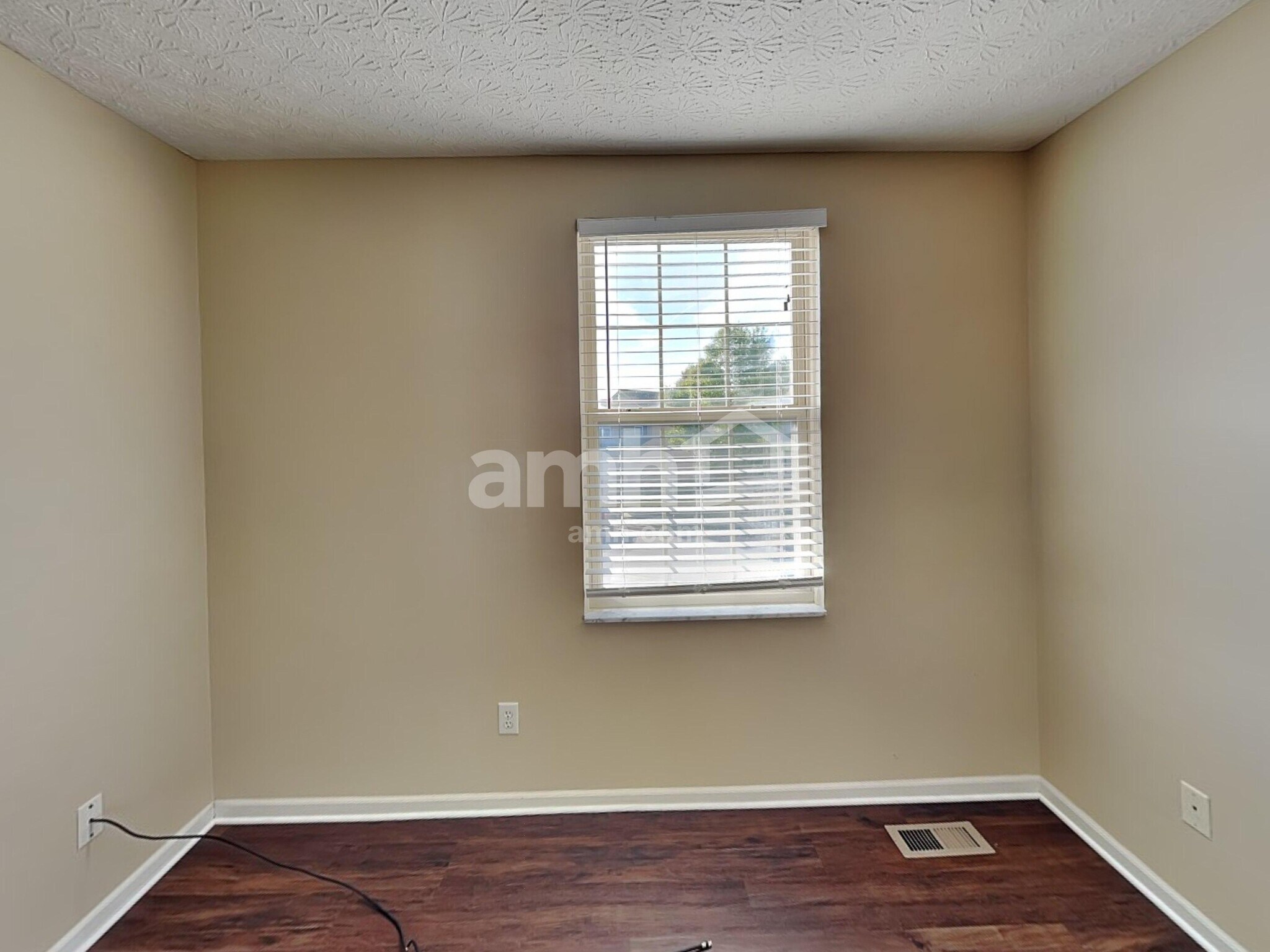 Building Photo - 5444 Winchester Cathedral Dr