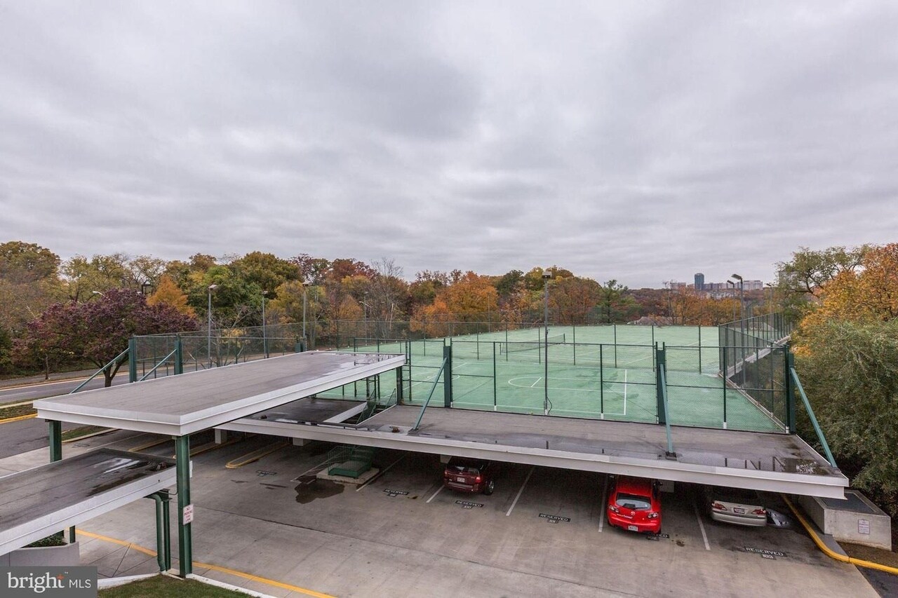 Tennis and Basketball court - 301 N Beauregard St