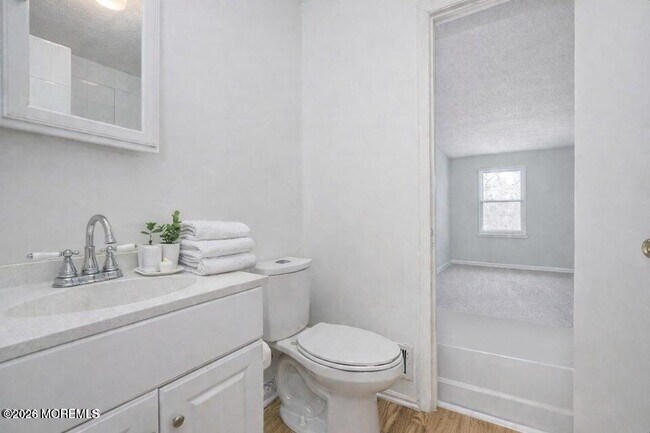 Building Photo - 1311 Paris Ct