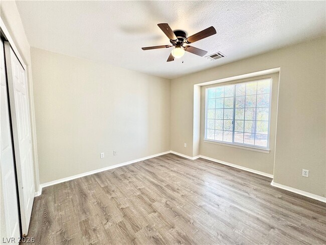 Building Photo - 2281 S Zuni Ave