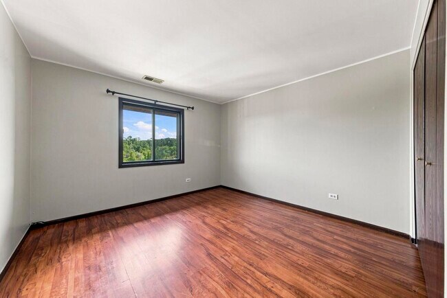 Building Photo - 6408 Nature Dr