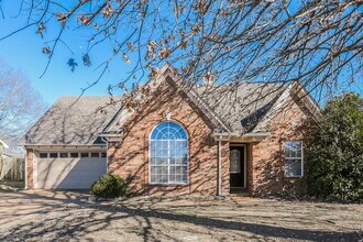 Building Photo - 5912 Chadwell Rd