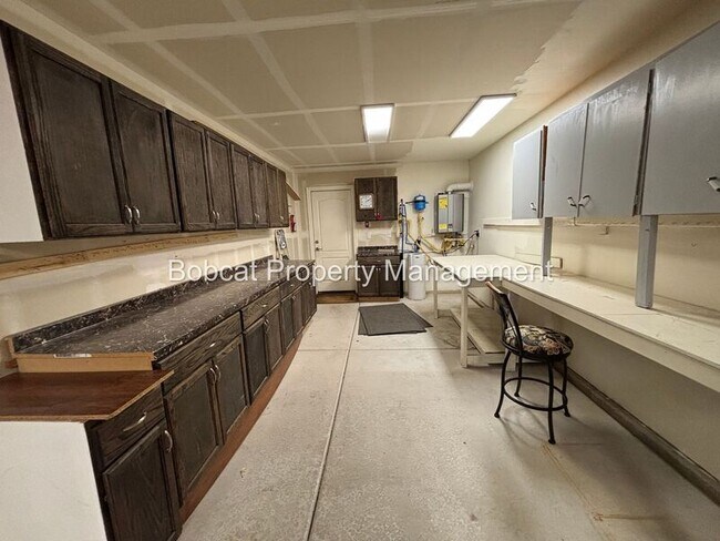 Building Photo - 6515 Copper Mountain Dr