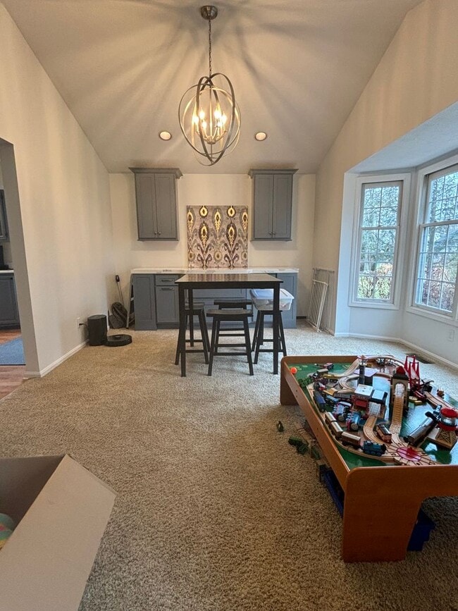 Building Photo - 4 Bed - 5 Bath with In-law Suite - Solon