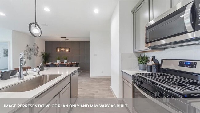Building Photo - 7718 Cattleman Vly Dr