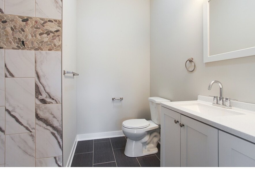 Building Photo - 55 N Menard Ave