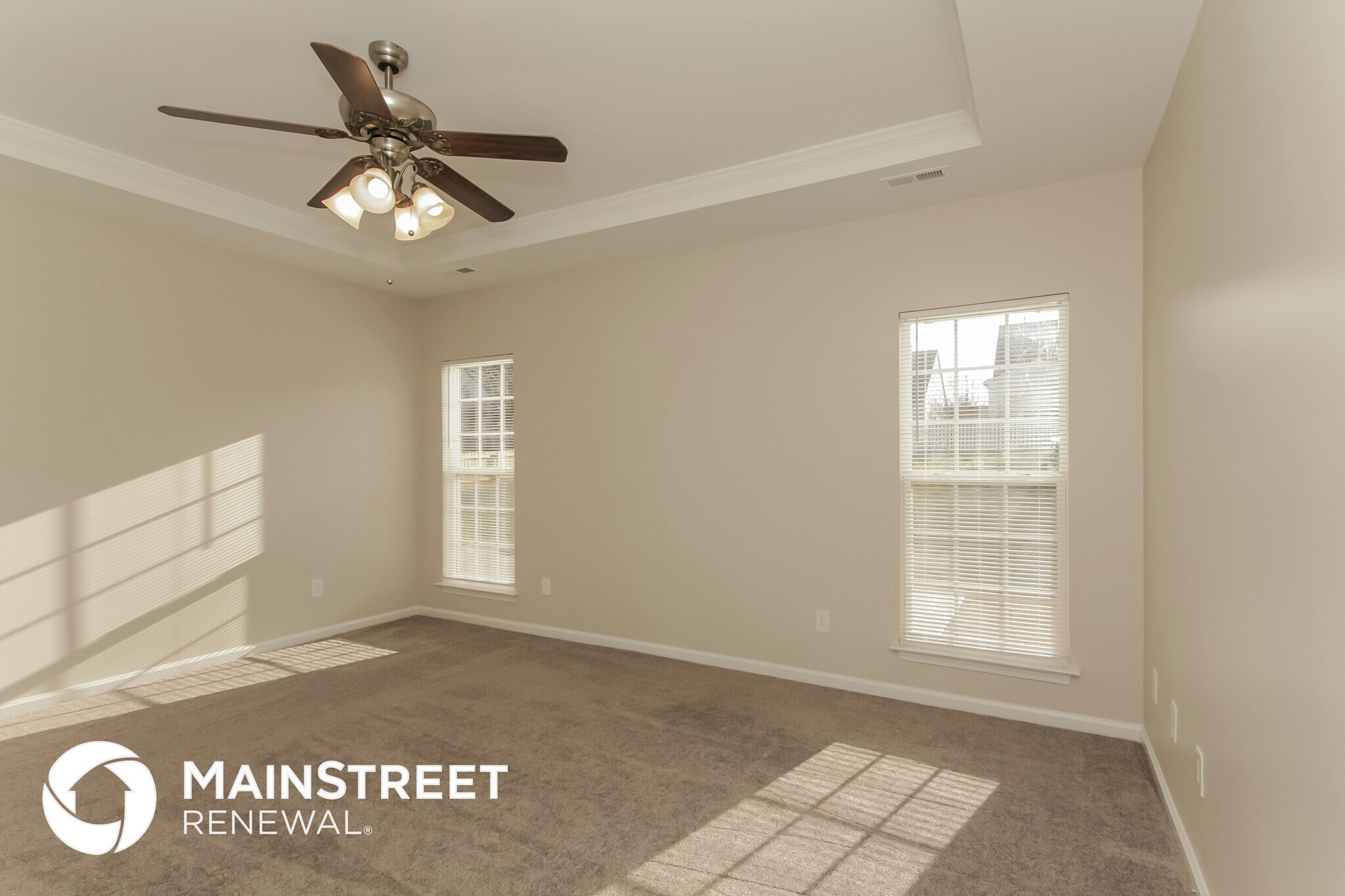 Building Photo - 10152 Spring Park Dr