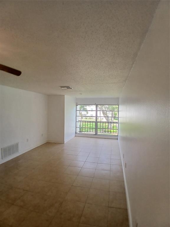 Building Photo - 2700 Bayshore Blvd