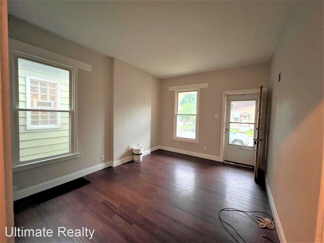 Building Photo - 3 br, 1.5 bath House - 4721 Goethe Ave.