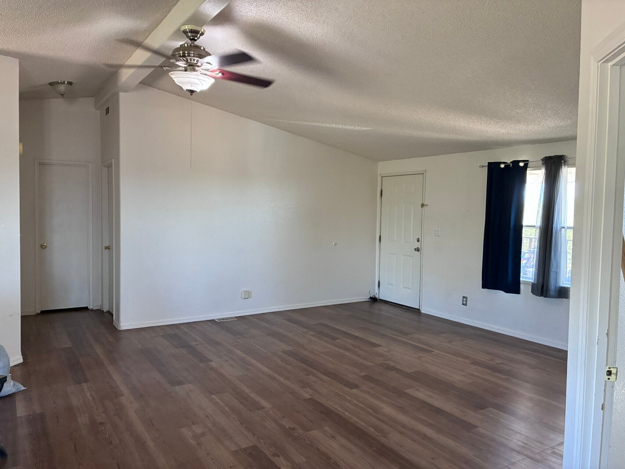 Building Photo - 12725 S Red Horizon Trail