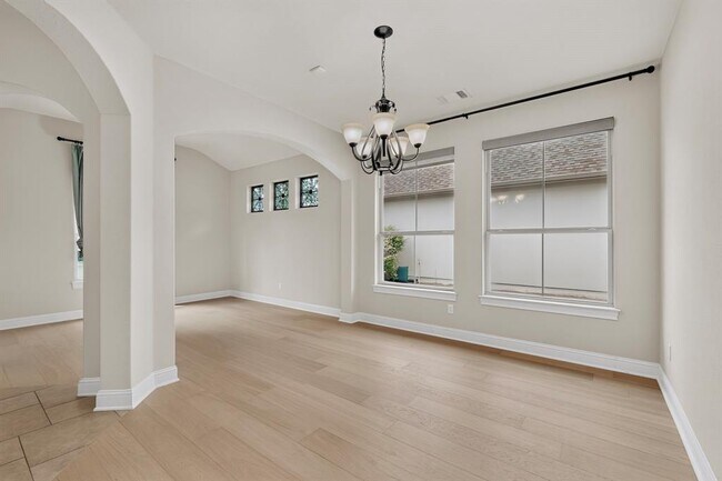 Building Photo - 4804 Taurus Walk