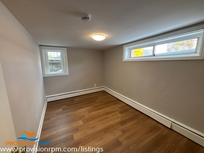 Building Photo - 1000 Linda Lee Dr