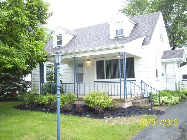 Primary Photo - 154 S Kimberly