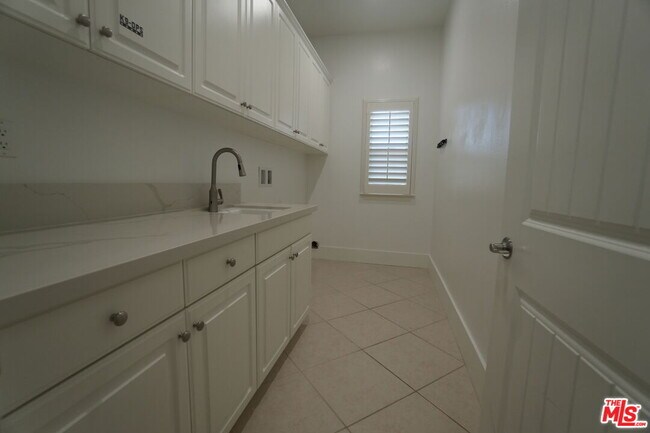 Building Photo - 20451 Via Sansovino