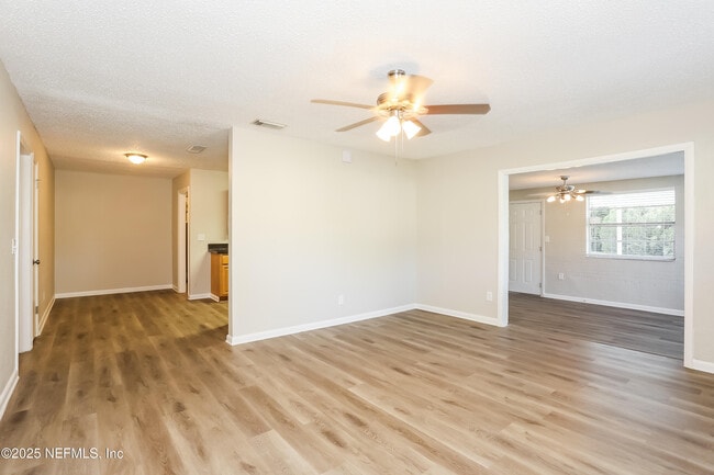 Building Photo - 9406 Gisborne Dr