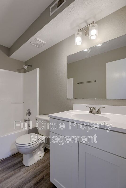 Building Photo - 2700 N 1st St