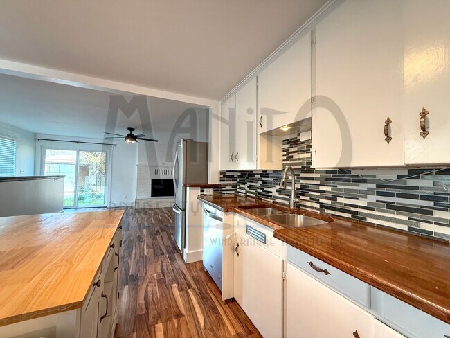 Building Photo - Updated Shadle Park Home