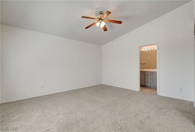 Building Photo - 11125 Gateview Ln