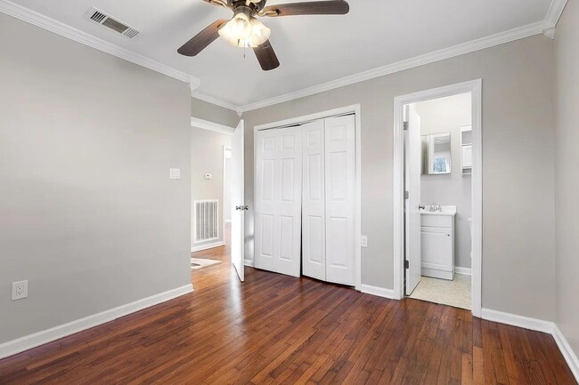 Building Photo - 627 Miles Rd