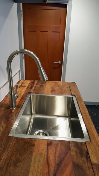 Building Photo - 12220 Densmore Ave N