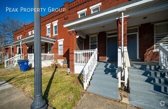 Building Photo - 1006 McAllister Ave