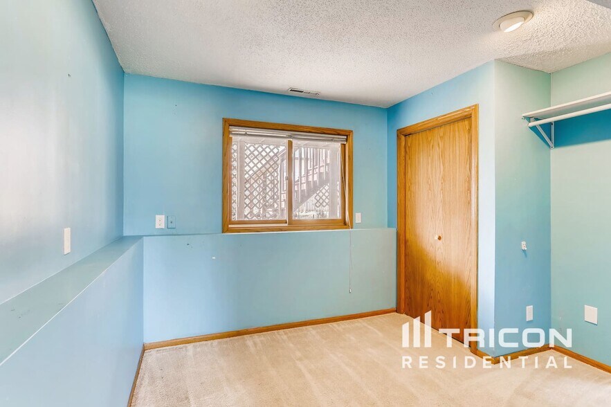 Building Photo - 9864 Wake St NE