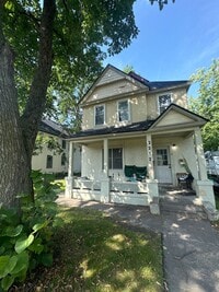 Building Photo - 2212 6th St NE