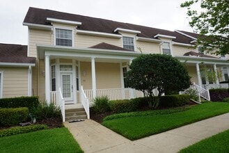 Building Photo - Two Story Townhome Clermont Yacht Club